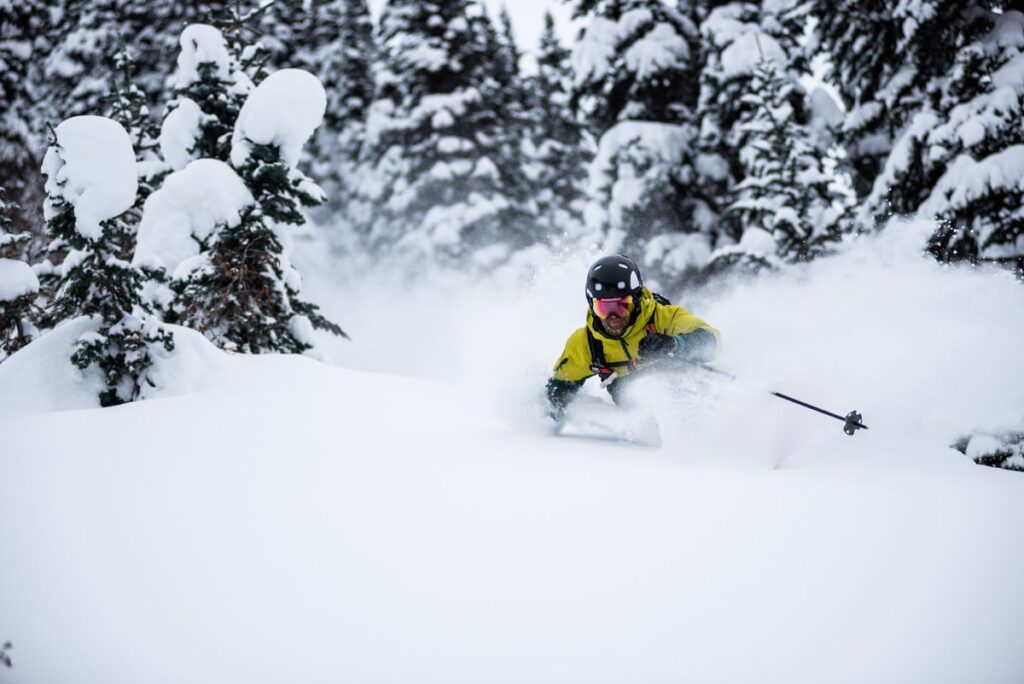 Heliskiën in Canada - Last Frontier Heliskiing